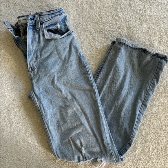 Abercrombie & fitch 90’s relaxed high rise jean - Picture 2 of 3